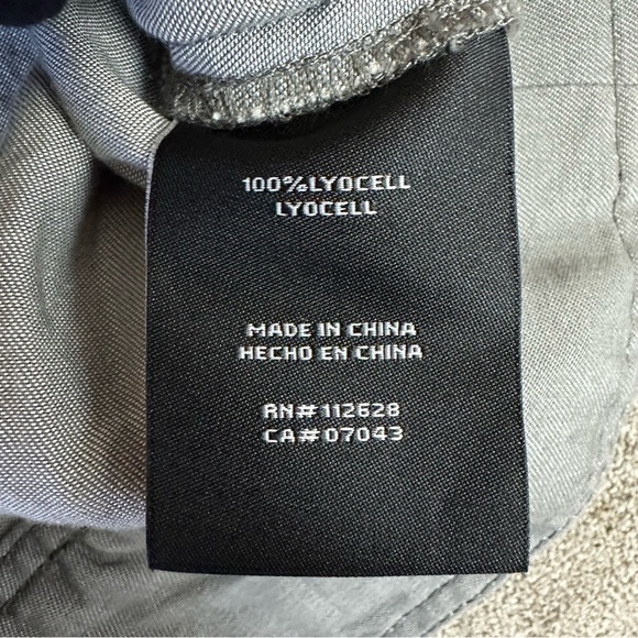 TAHARI Gray Button Down Shirt Jacket Size L - Picture 10 of 11